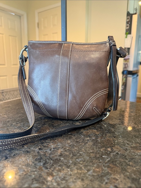 Coach Handbags - Vintage Y2K Coach SoHo Brown Leather Small Crossbody with White Stitching